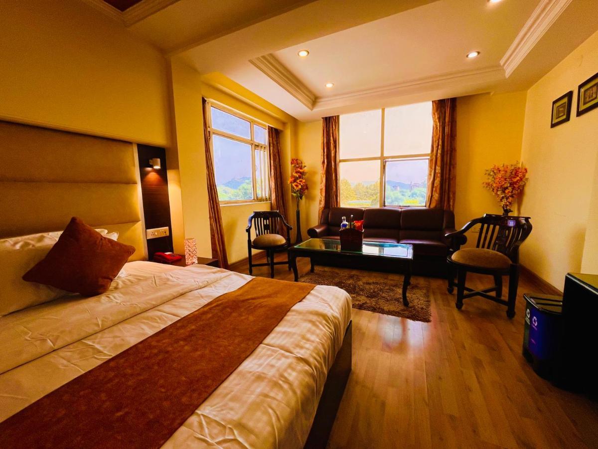Hotel Reo Twist, Haridwār Εξωτερικό φωτογραφία